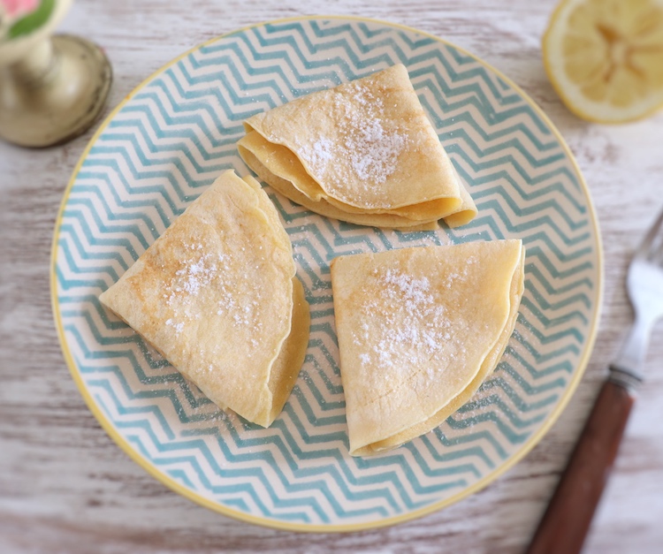Crepes with lemon and sugar Recipe | Food From Portugal