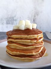 Easy and Healthy Honey Pancakes